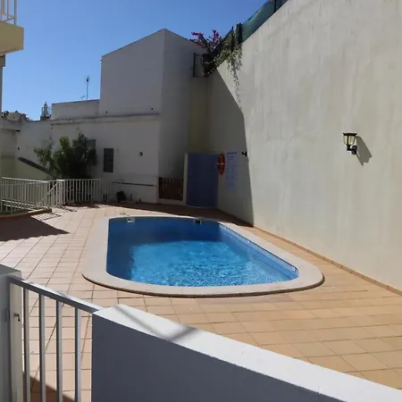 Nathalie A 100m Da *