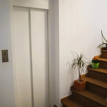 Apartamento Nathalie A 100m Da *