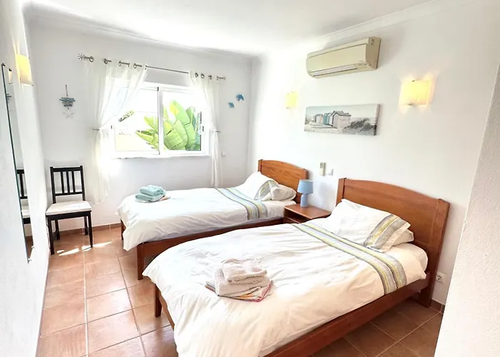 Nathalie A 100m Da Lejlighed Carvoeiro (Lagoa)